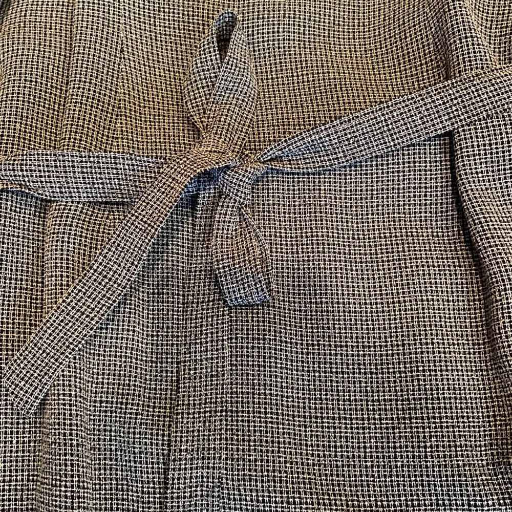 Dress - Picture 3 of 6